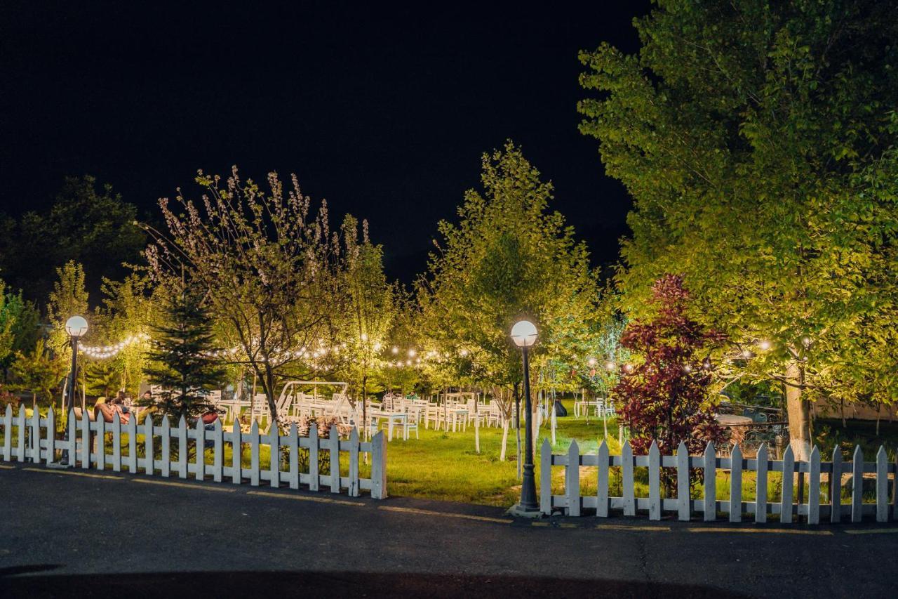 White Boutique Hotel Gabala Kültér fotó